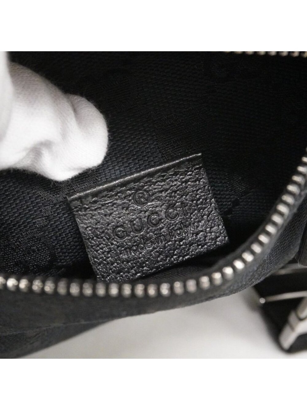 Gucci Waist Bag GG Canvas Black Silver - Picture 5 of 10